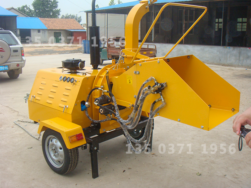 小型果樹枝條粉碎機