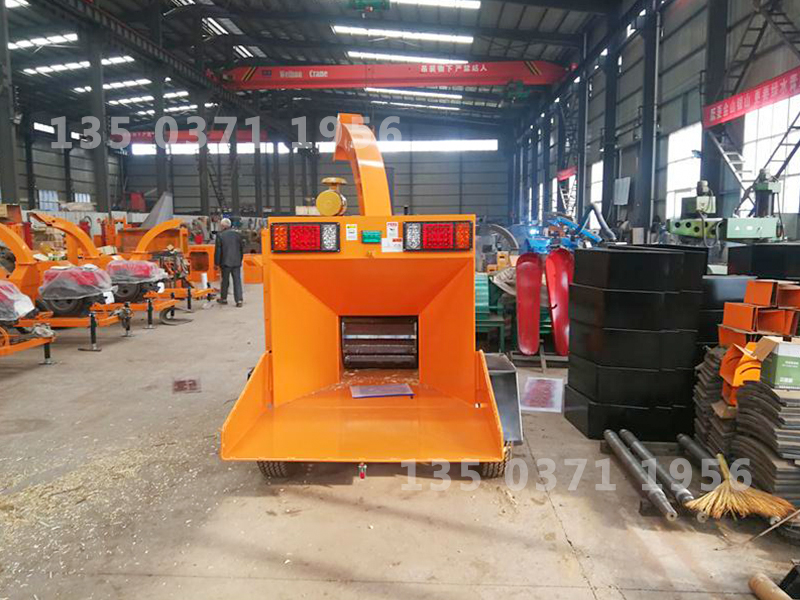 雜草樹枝粉碎機